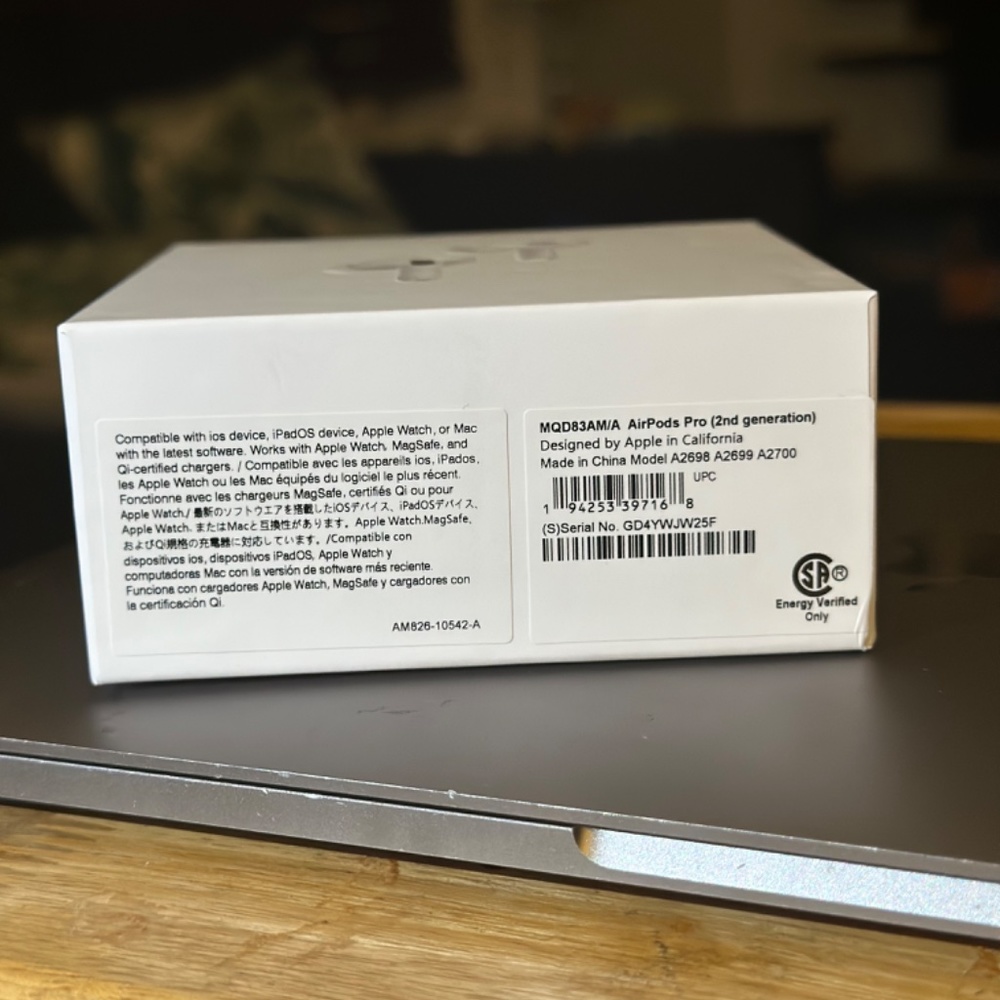 Airpods Pro 2nd Generation - Picture 3 of 4